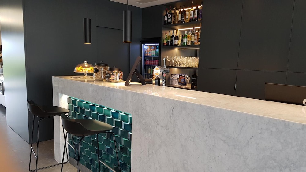 Hotel 3K Porto Aeroporto 49/53