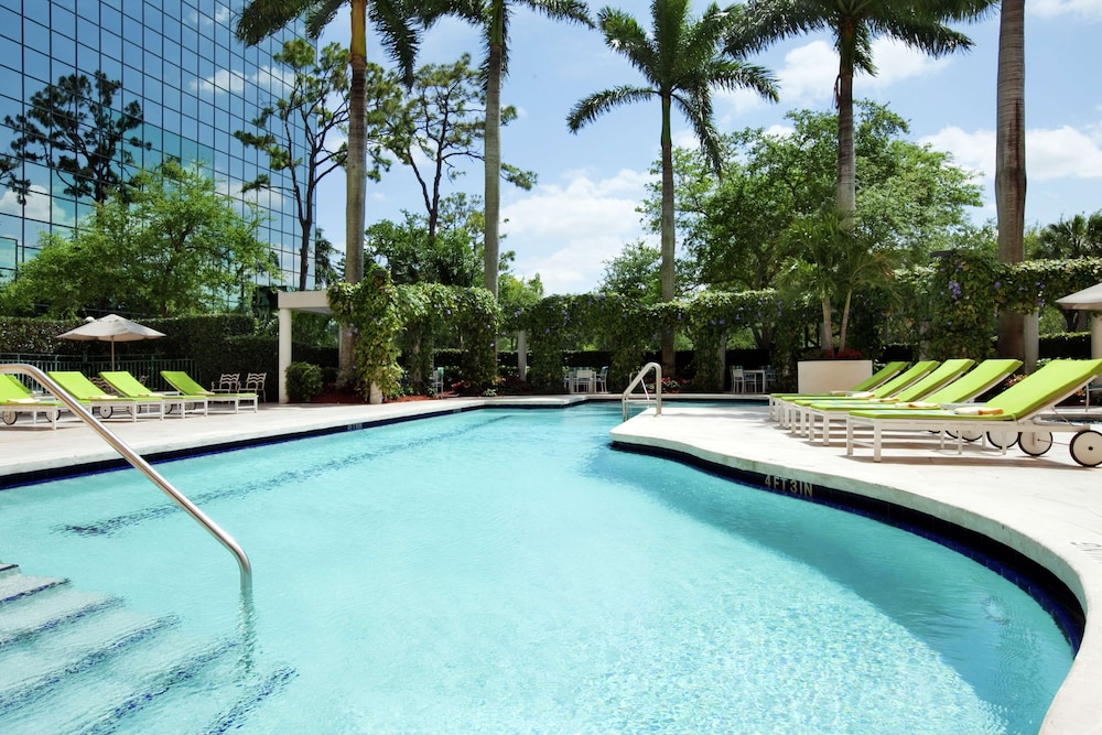 Hilton Suites Boca Raton 26/45