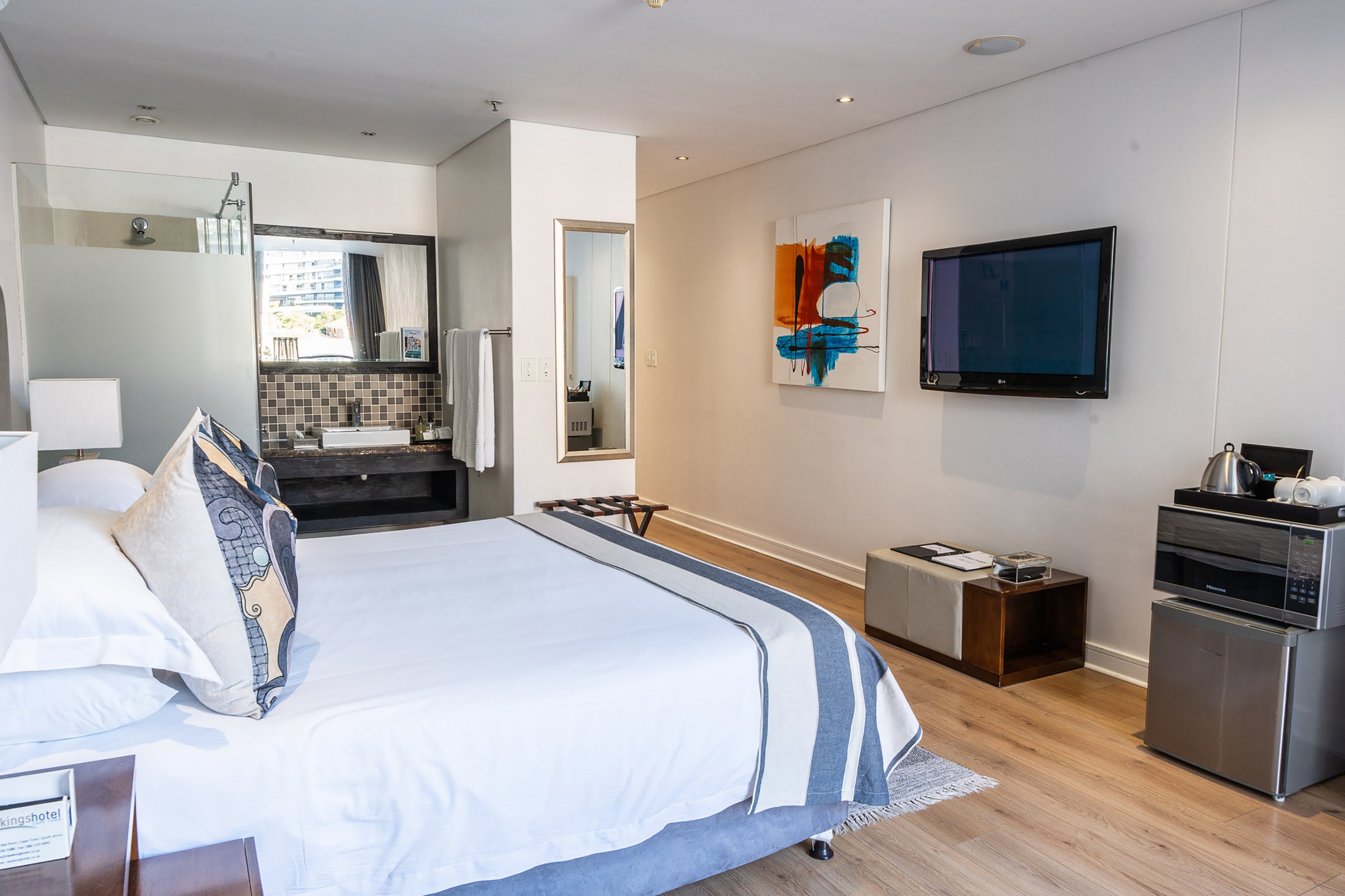 Universal, Double or Twin Bed