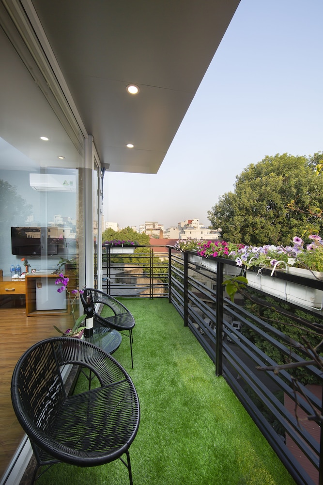Hanoi Lotus Boutique Hotel 61/69