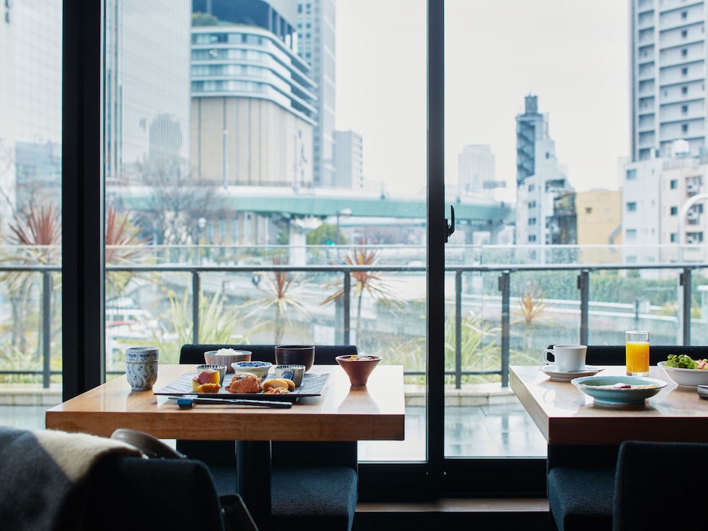 Mitsui Garden Hotel Osaka Premier 54/60