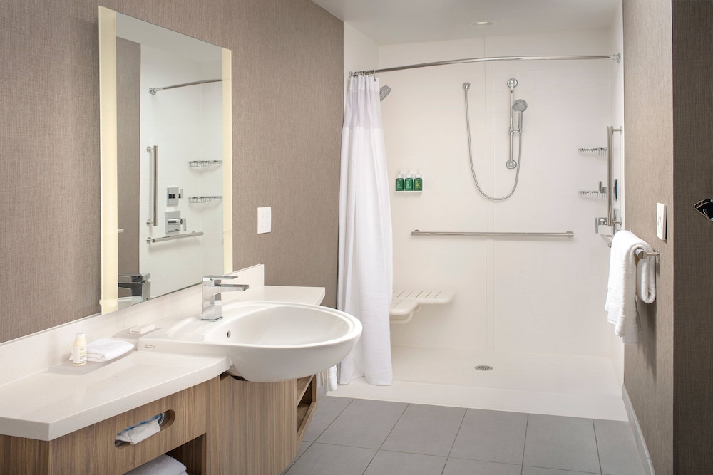 SpringHill Suites by Marriott Loveland Fort Collins/Windsor 11/30