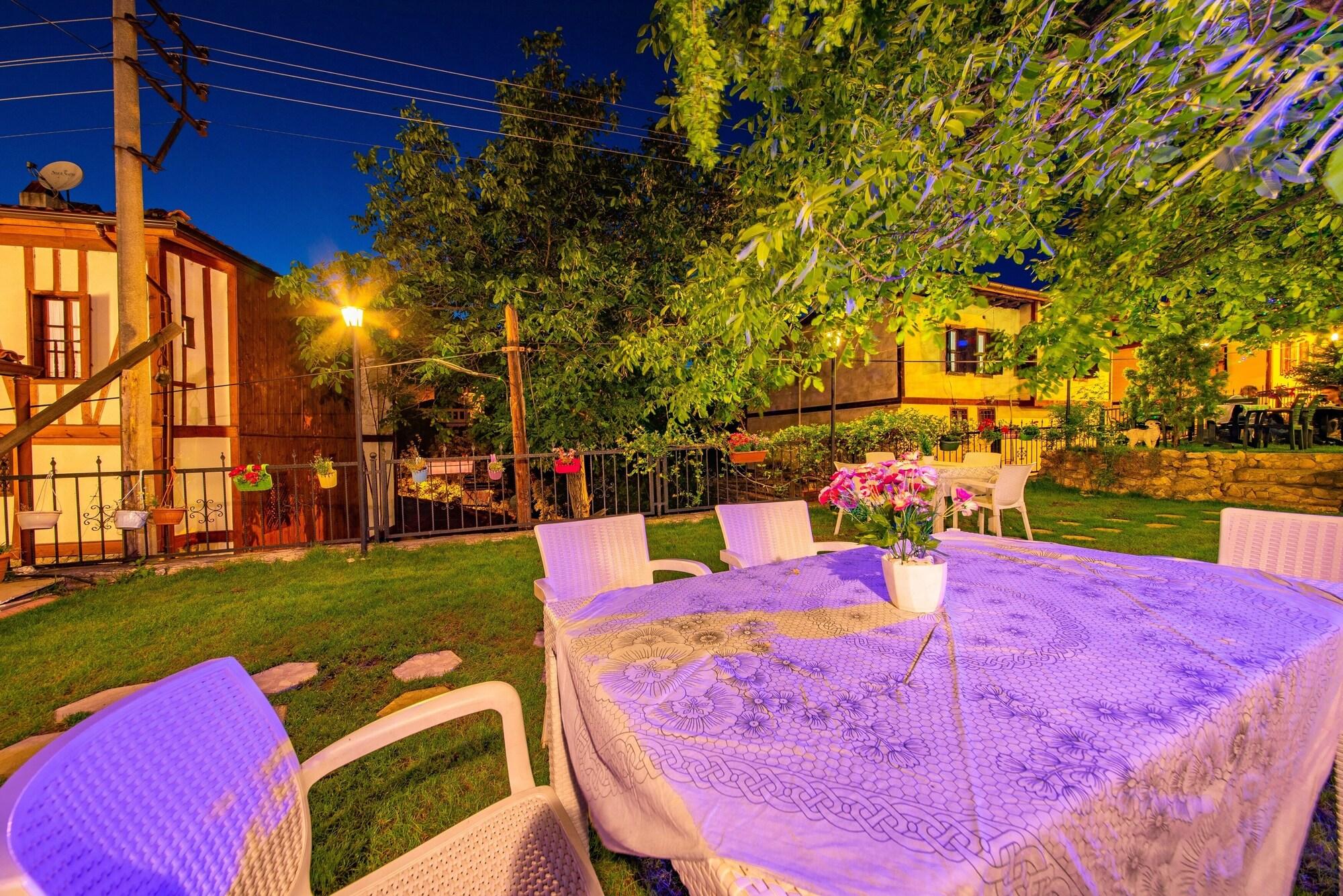 Beyzade Konak Otel 23/27