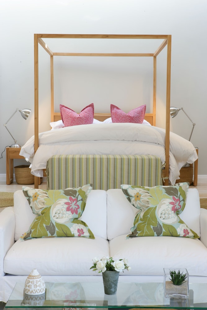 Lexden Guesthouse 17/49