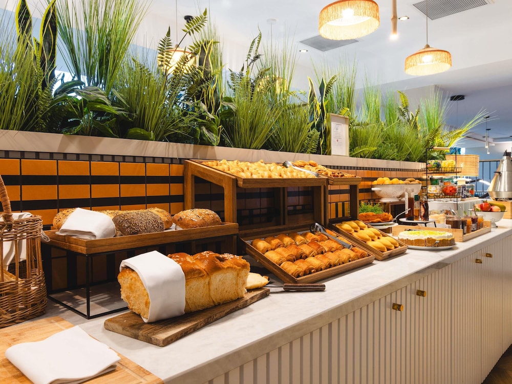Novotel Paris Suresnes Longchamp 3/48