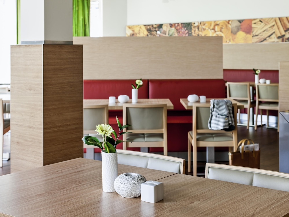 Ibis Berlin Dreilinden 20/23