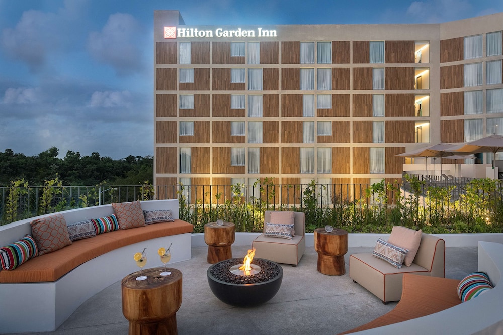 Hilton Garden Inn Cancun Airport 8/44