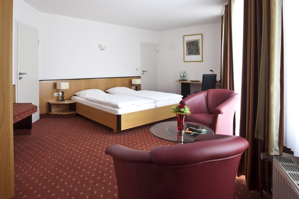 Hotel Am Braunen Hirsch 5/27