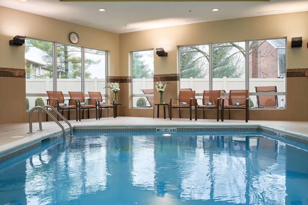 Courtyard by Marriott Evansville East 7/57