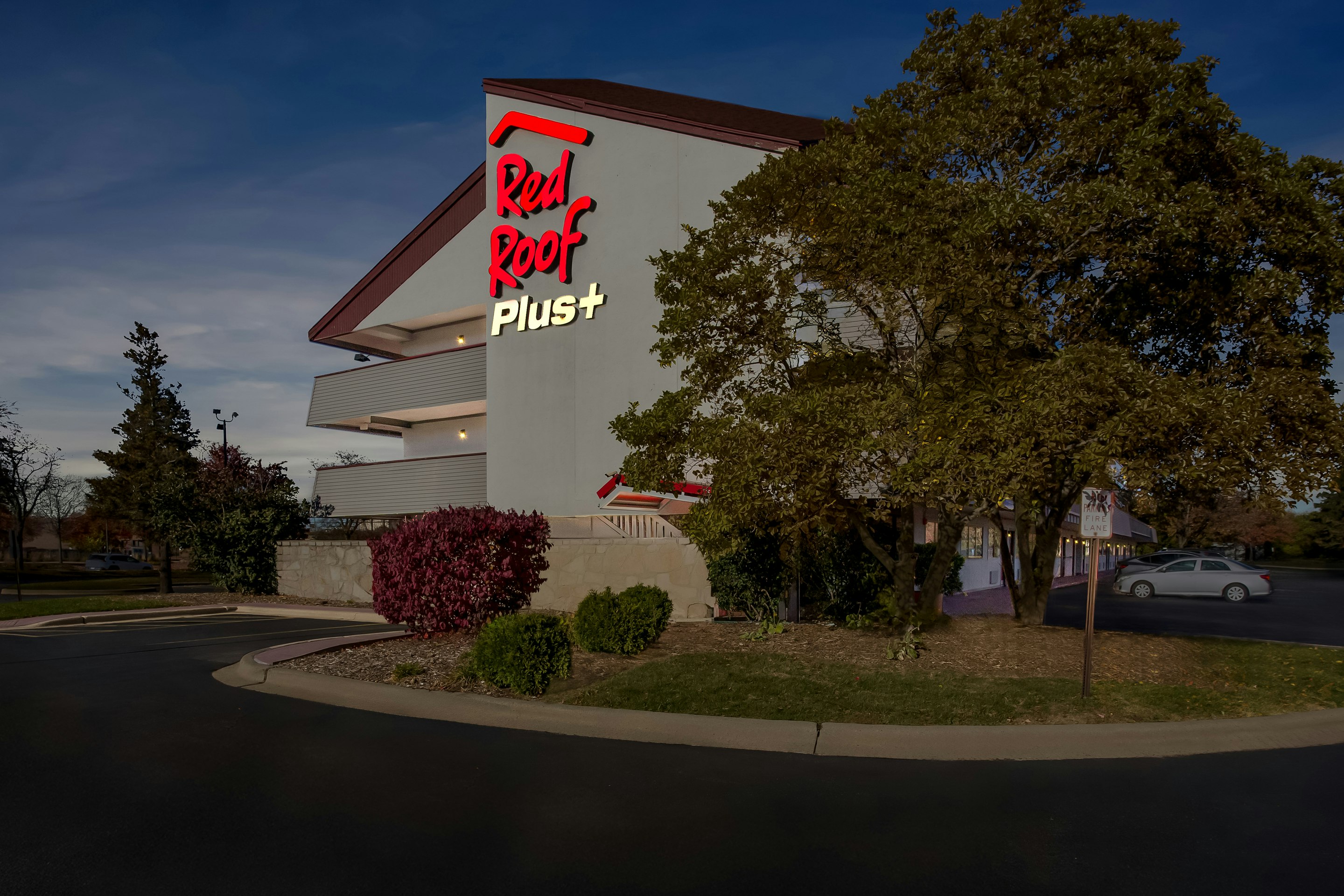 Red Roof PLUS Chicago - Hoffman Estates 7/29