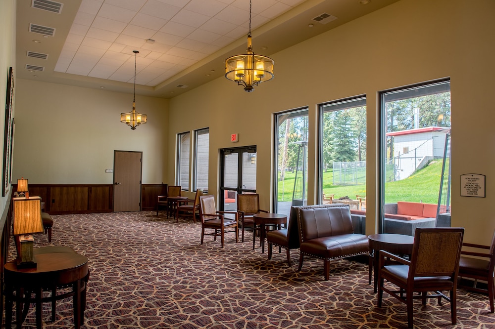 Cedar Creek Lodge and Conference Center 22/25