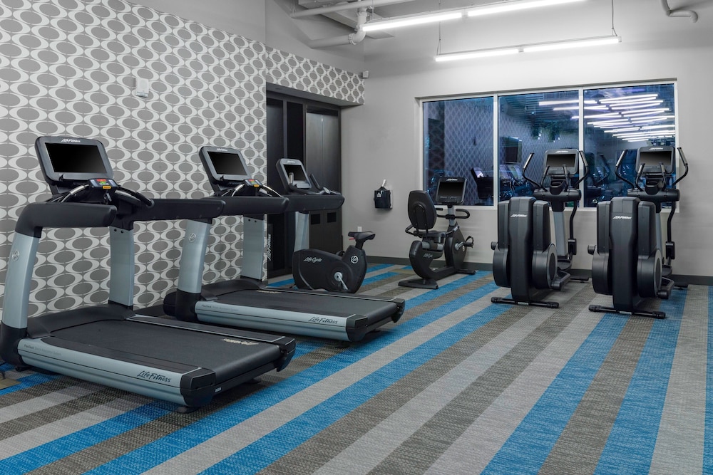Aloft Gainesville University Area 13/37