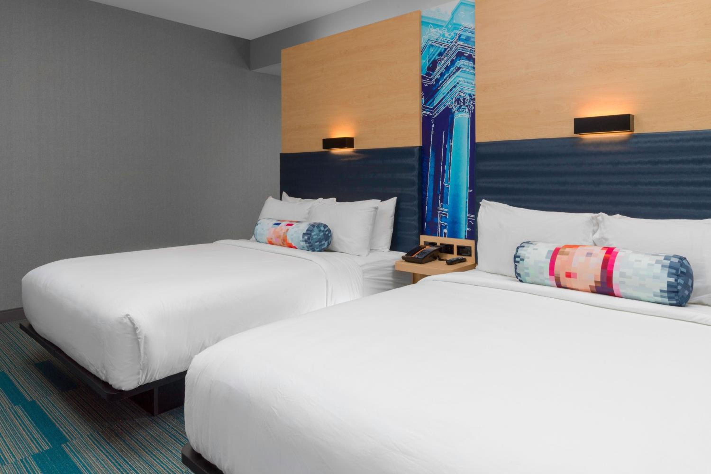 Aloft, 2 Queen Beds, Accessible
