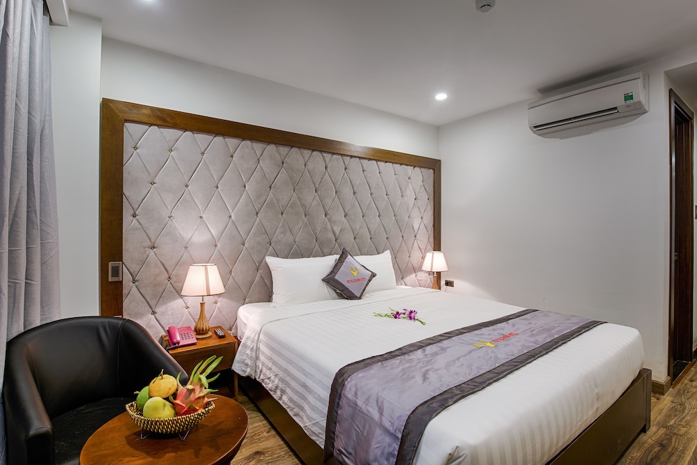Royal Charm Hotel 17/57
