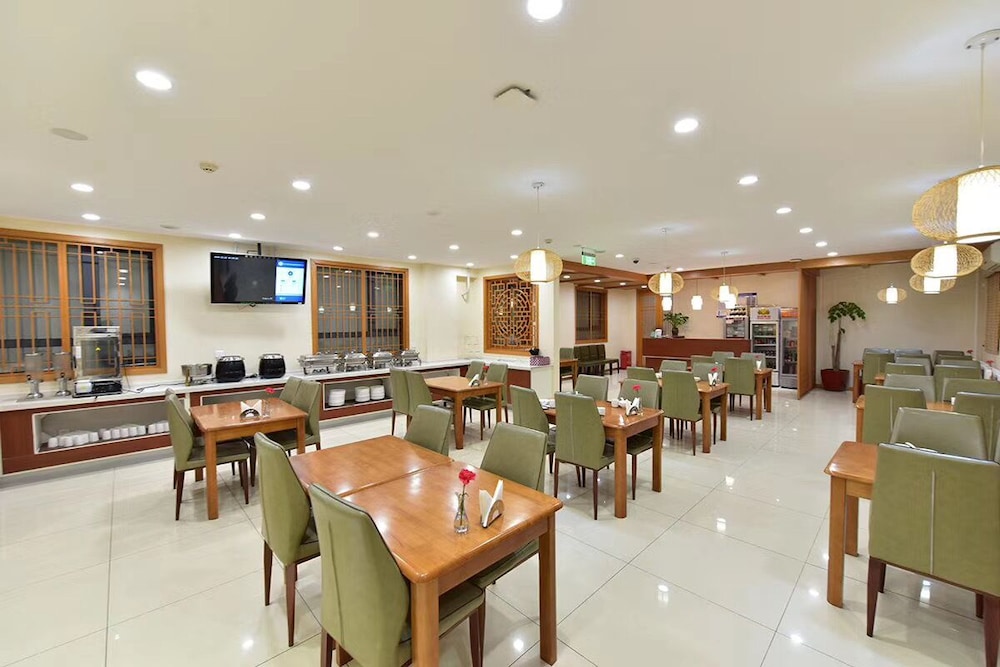 Beijing Dongdan Hotel 40/54