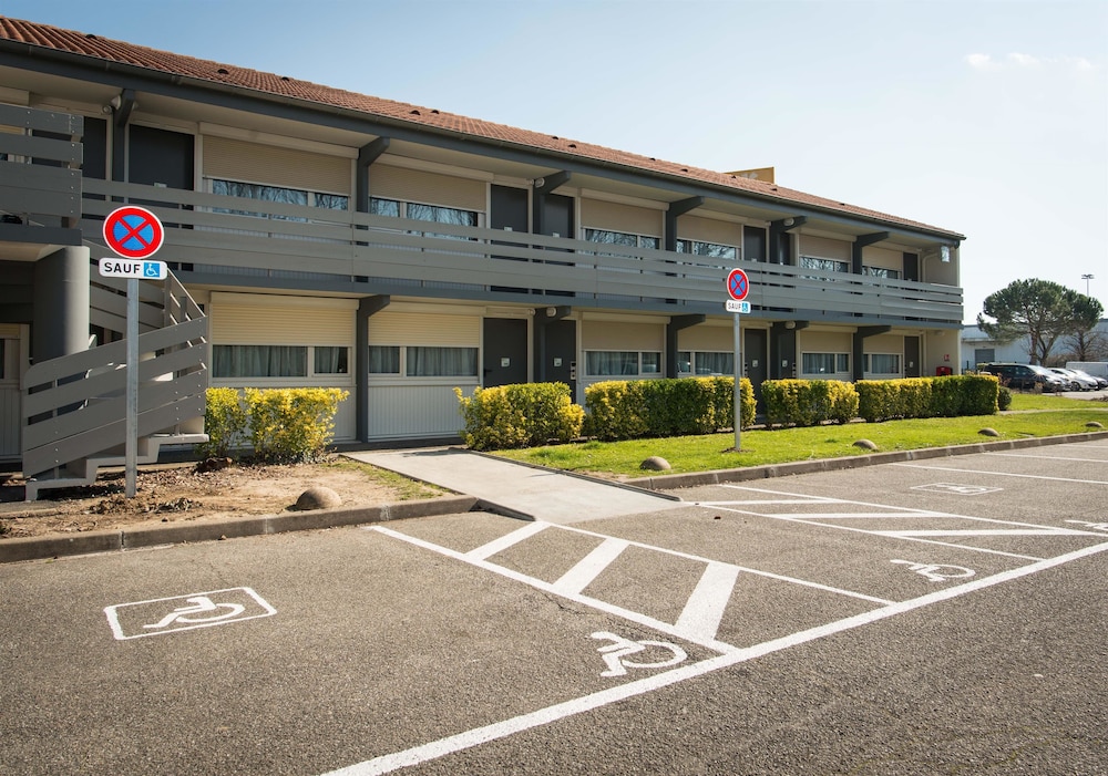 Campanile Agen 53/57