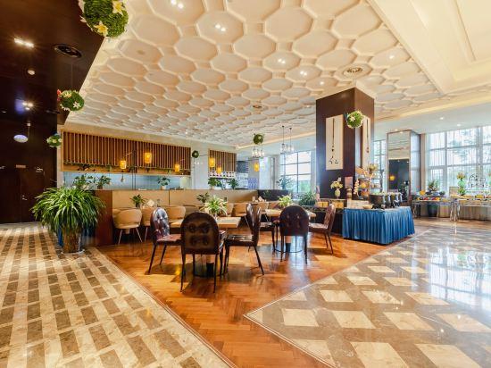 Tianming Jinjiang International Hotel 7/33
