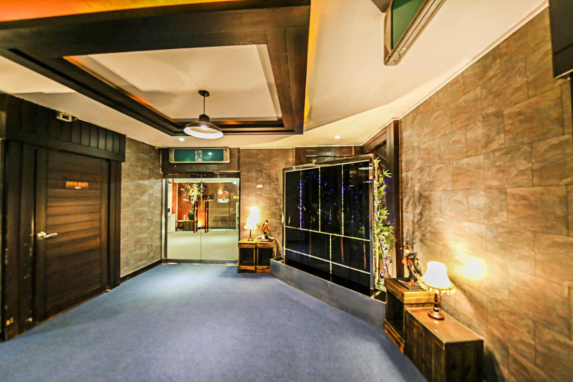 Mowon Hotel 23/71