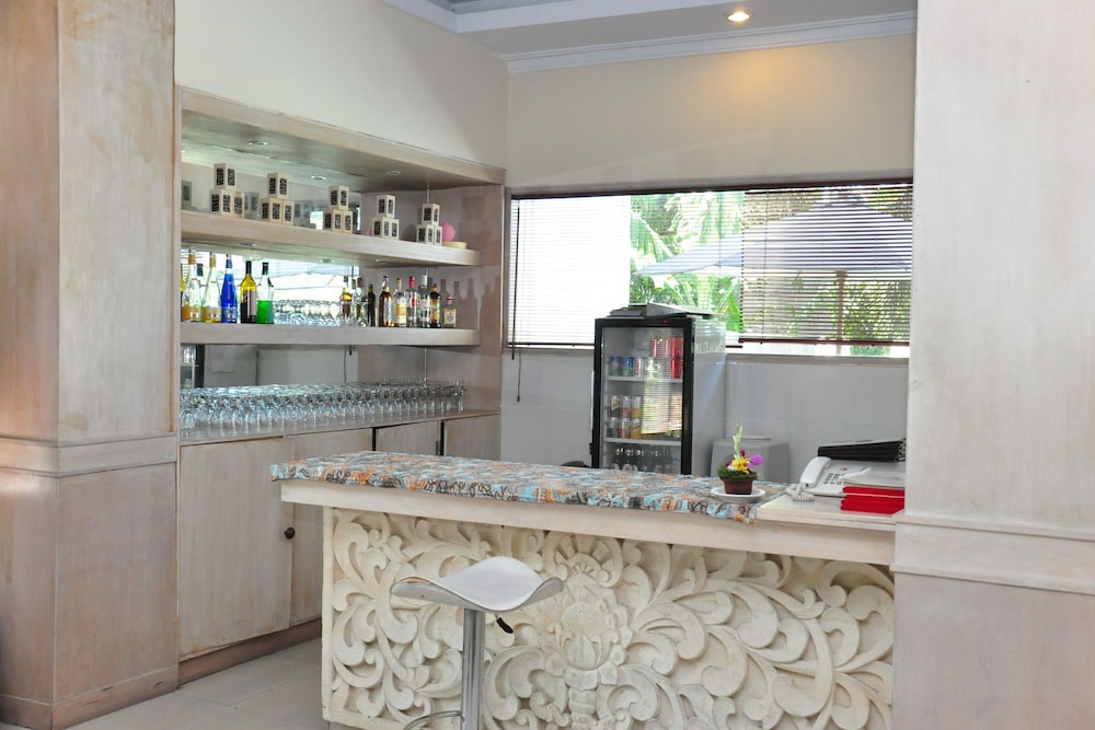 Puri Saron Denpasar 56/68