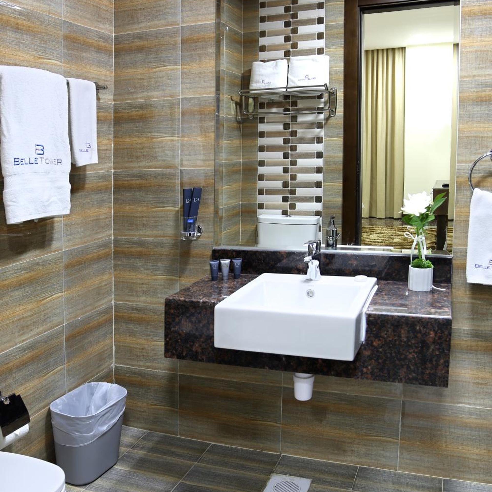 Belle Tower Luxury Hotel Apartments 49/50