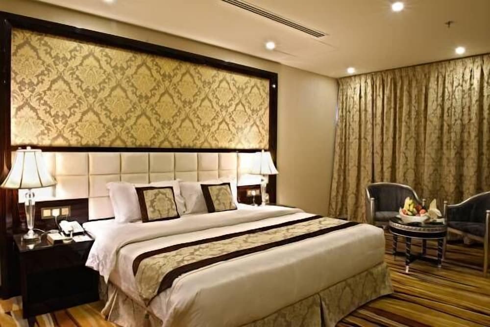 Room at Garden Plaza Hotel Salmaniah, HOFUF
