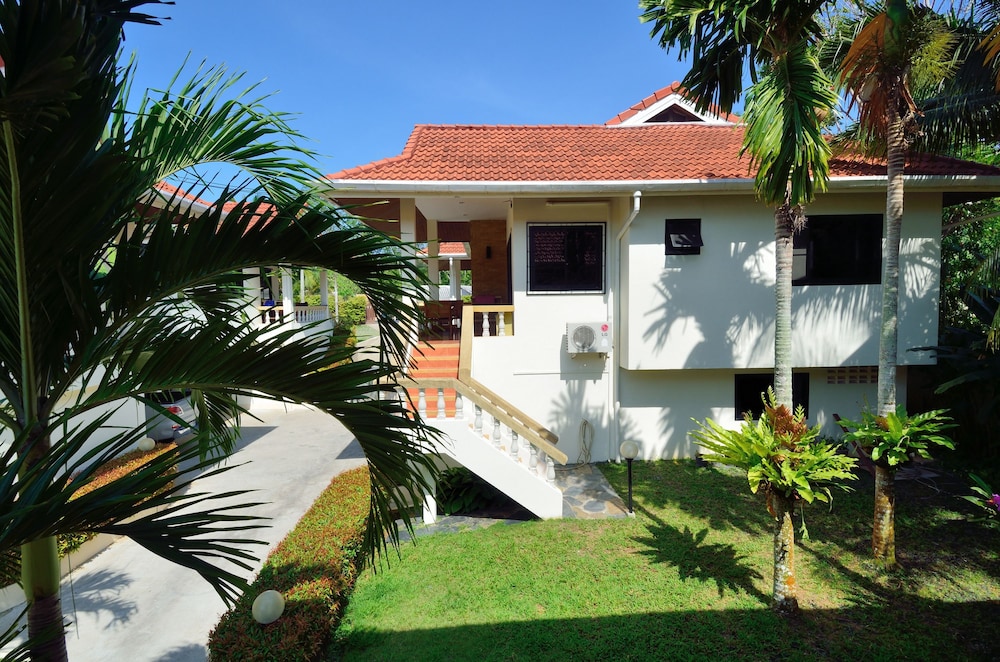 Phuket Riviera Villas 62/72