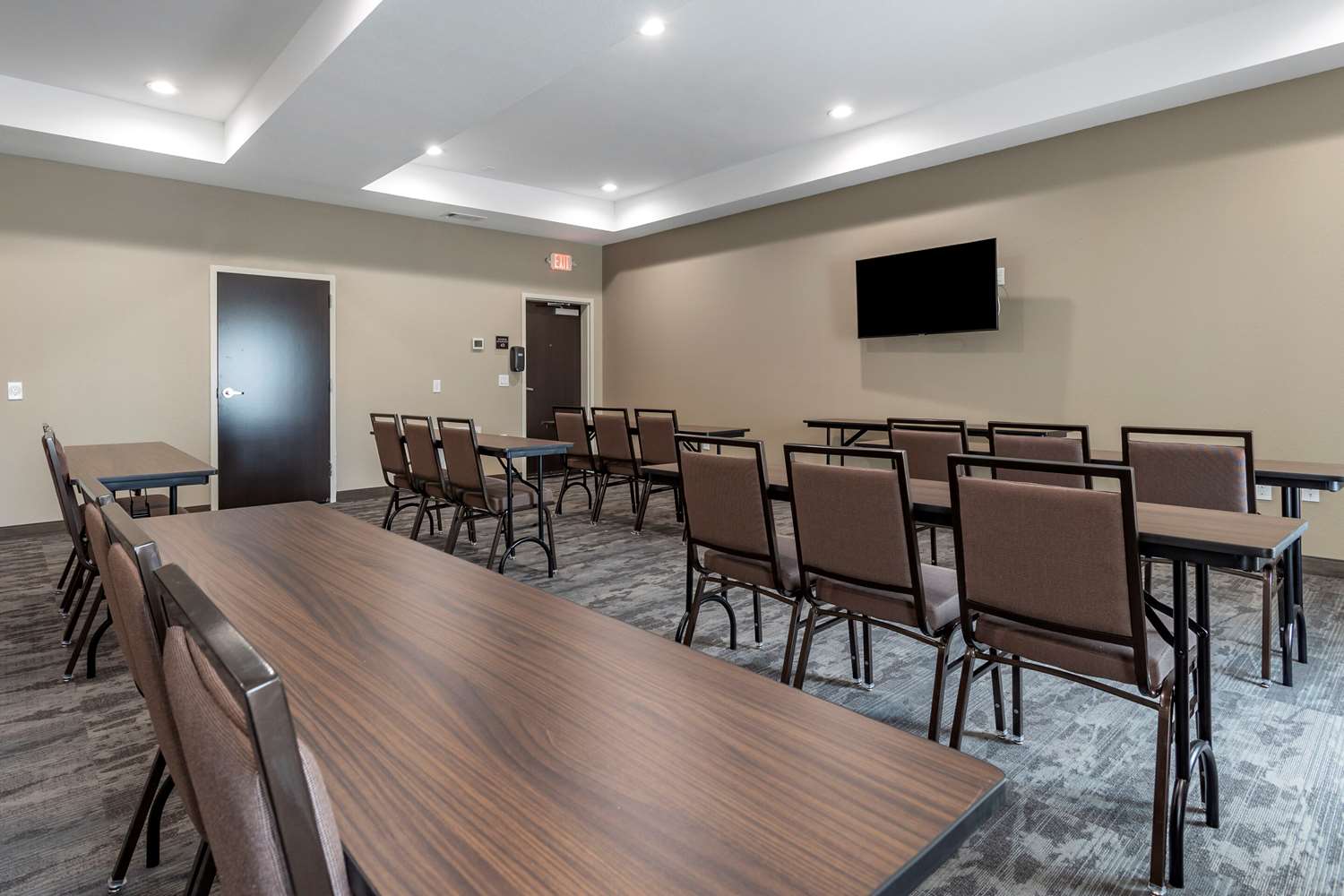 Sleep Inn & Suites Crosby TX 26/26
