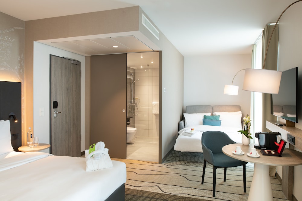Hyatt Place Frankfurt Airport 14/75