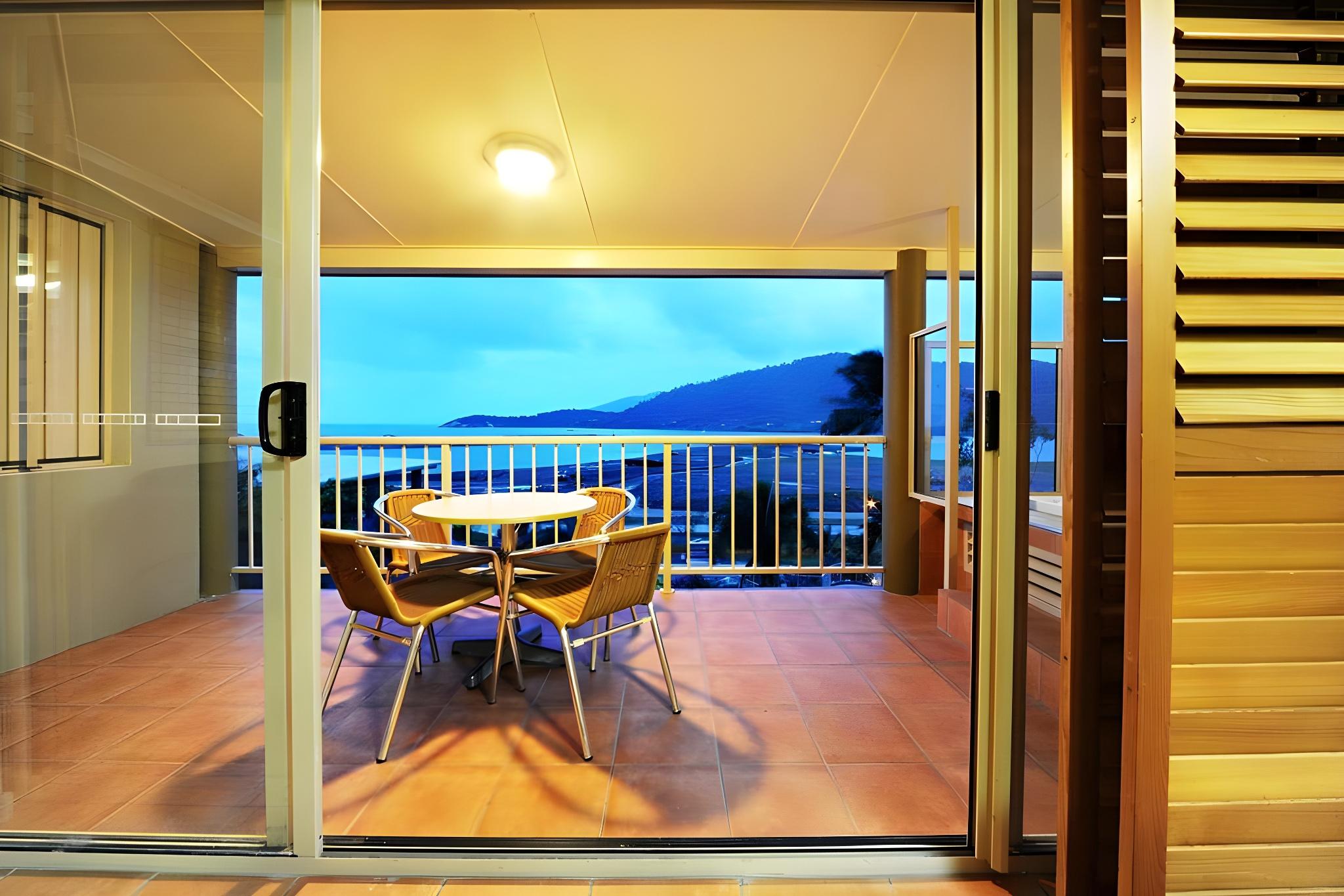 1 Bedroom Bayview Spa Apartment