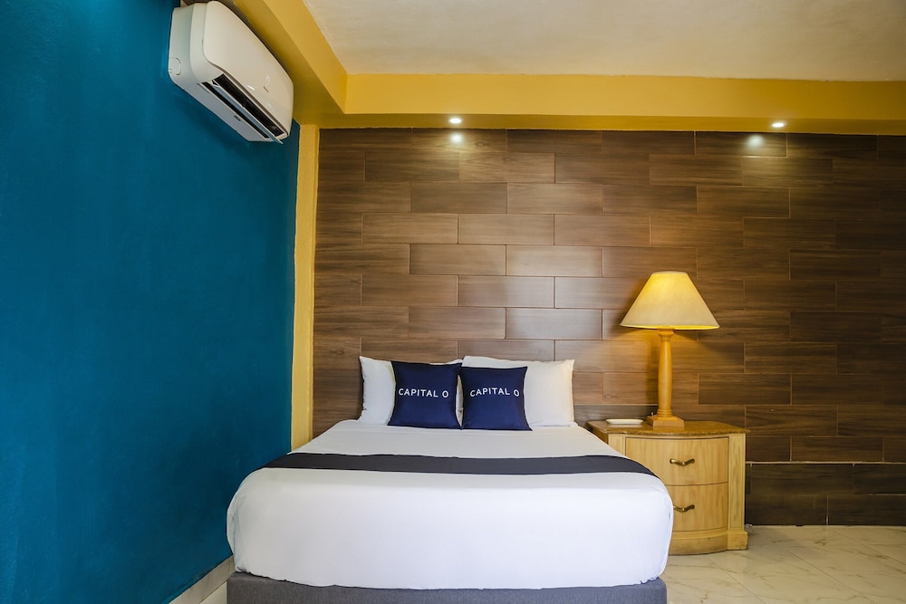 Capital O Hotel Dos Mares, Cabo San Lucas 29/50