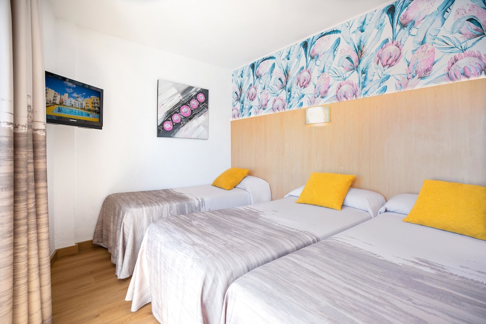 Servigroup Pueblo Benidorm Hotel 13/48