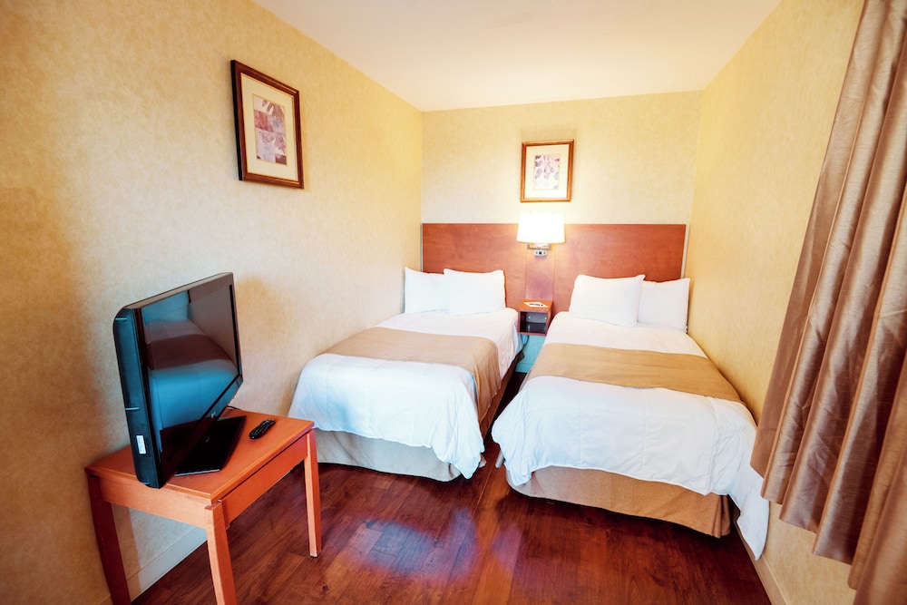 FAMILY, DOUBLE BED