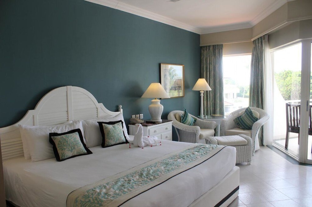 Taj Bentota Resort and Spa 48/80