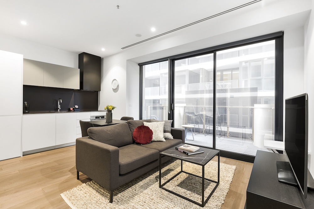 Tyrian Serviced Apartments Melbourne 30/48