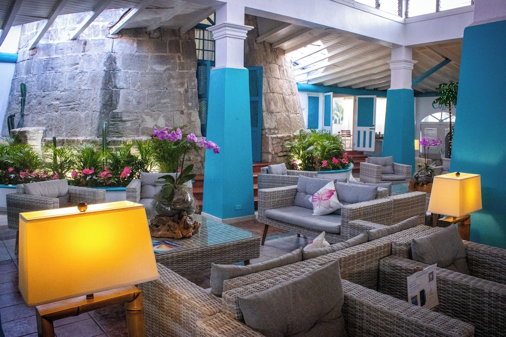 Ocean Point Resort and Spa - Adult Only 84/116