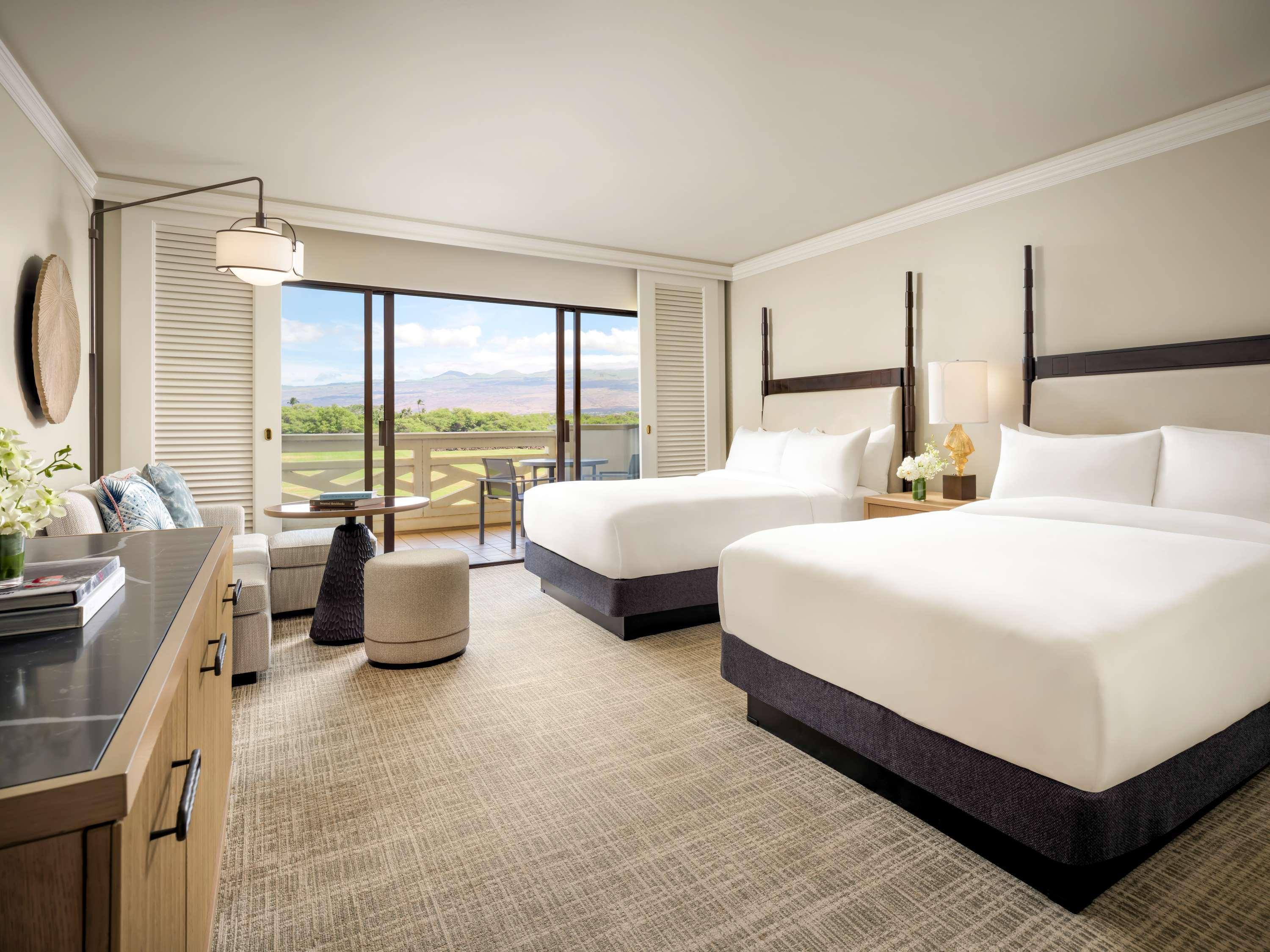 DELUXE, 2 QUEEN BEDS, OCEAN VIEW