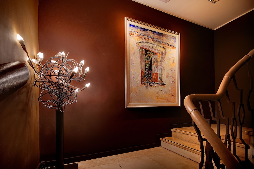WILSON BOUTIQUE HOTEL 48/64