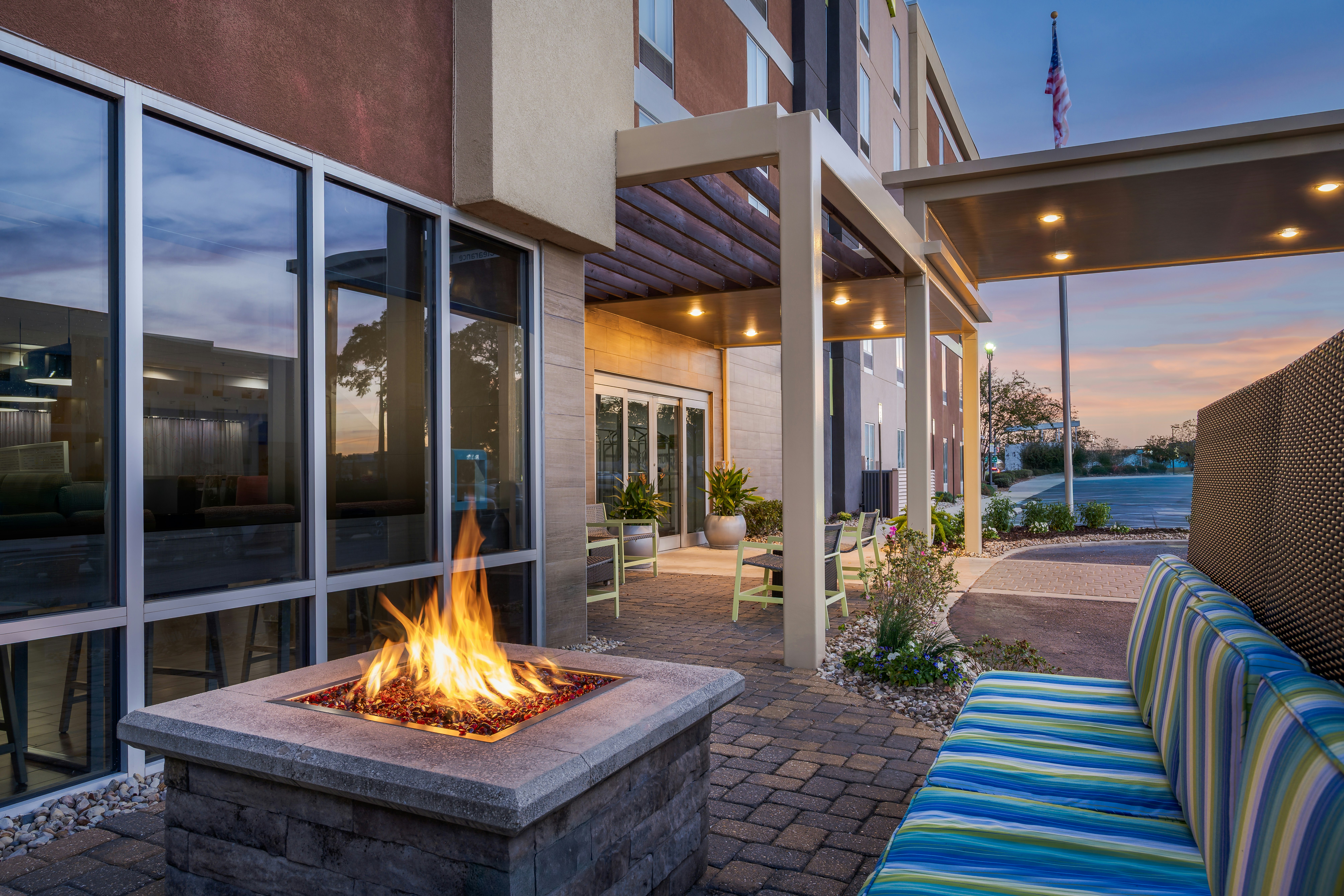 Home2 Suites Biloxi North D Iberville 6/22