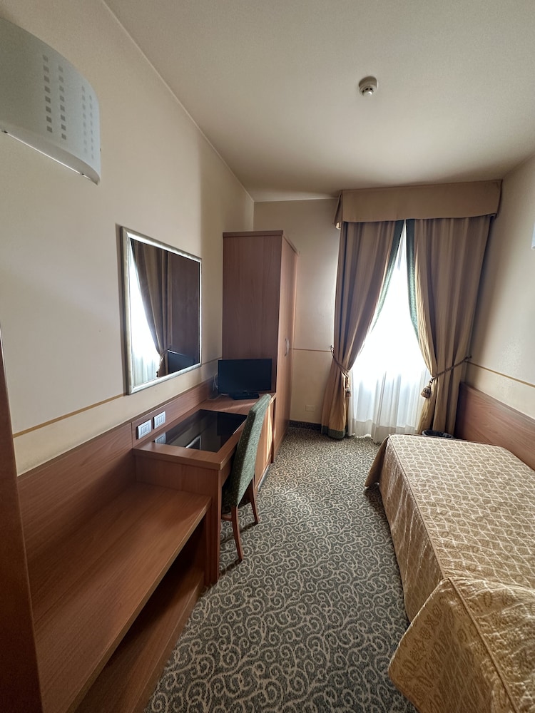 Hotel Kristall 25/49