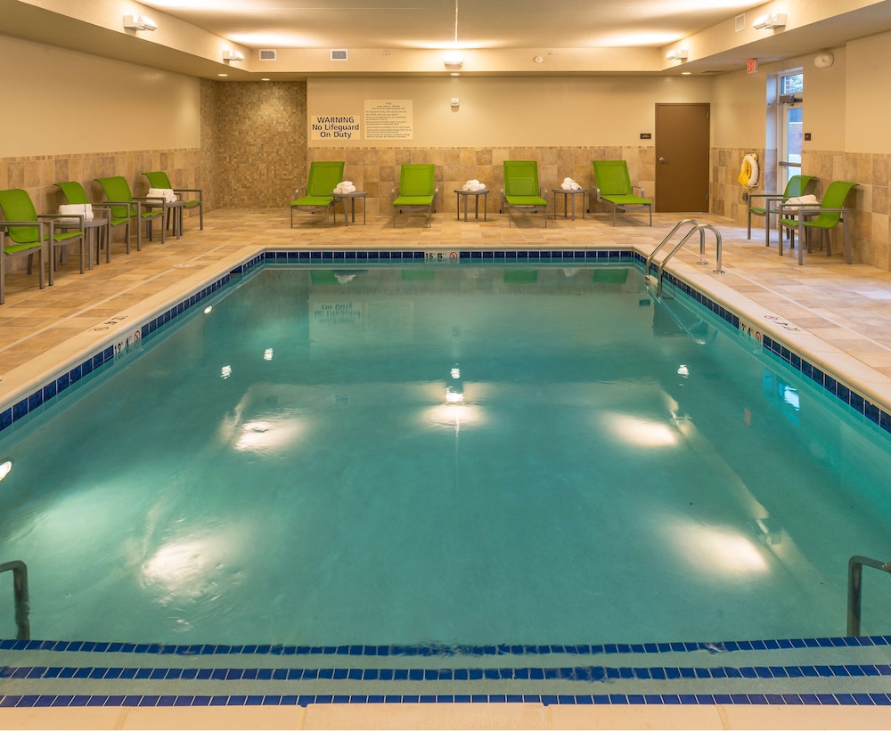 Hampton Inn Suites By Hilton New Albany Columbus 7/68