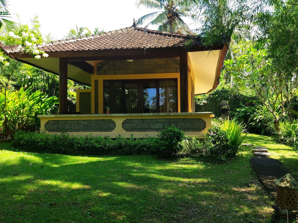 GAJAH MINA BEACH RESORT 3/50