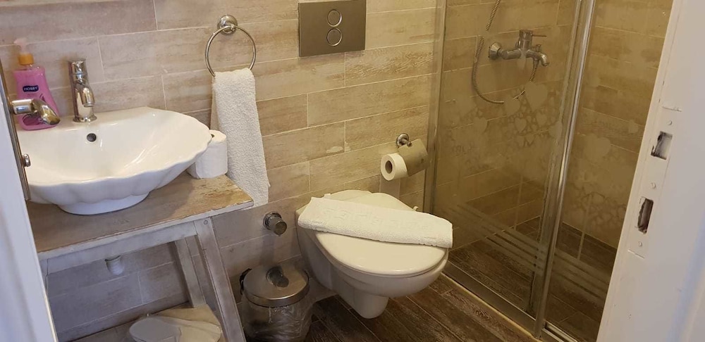 Aksam Sefasi Hotel 26/33