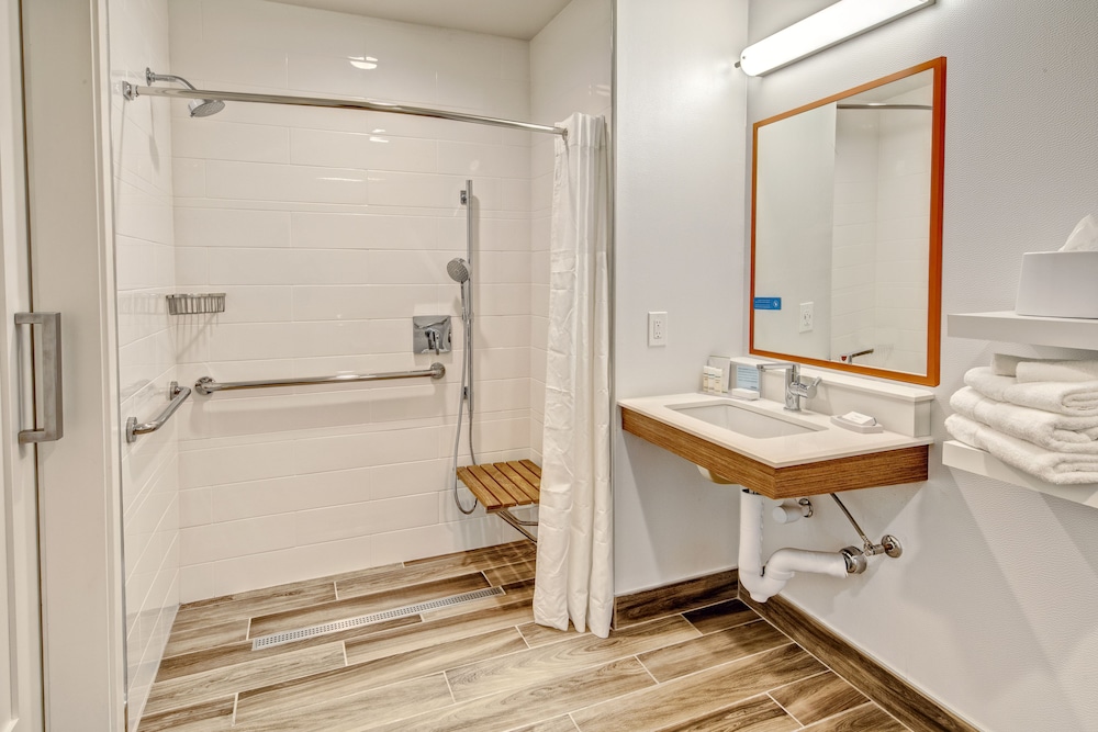 Hampton Inn Vallejo 16/47