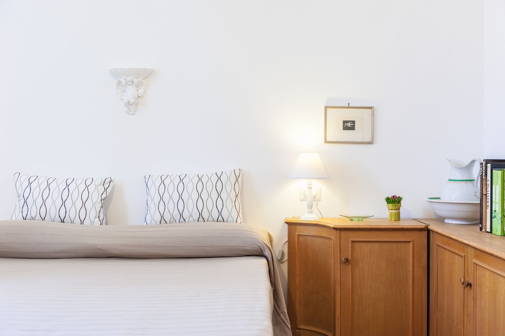 Otranto - WR Apartments 1/19
