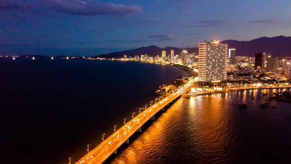 Muong Thanh Luxury Khanh Hoa Hotel 60/66