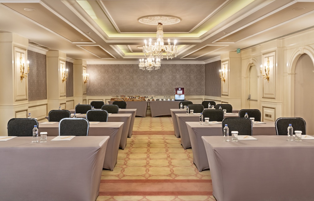 Rixos Pera Hotel 61/66