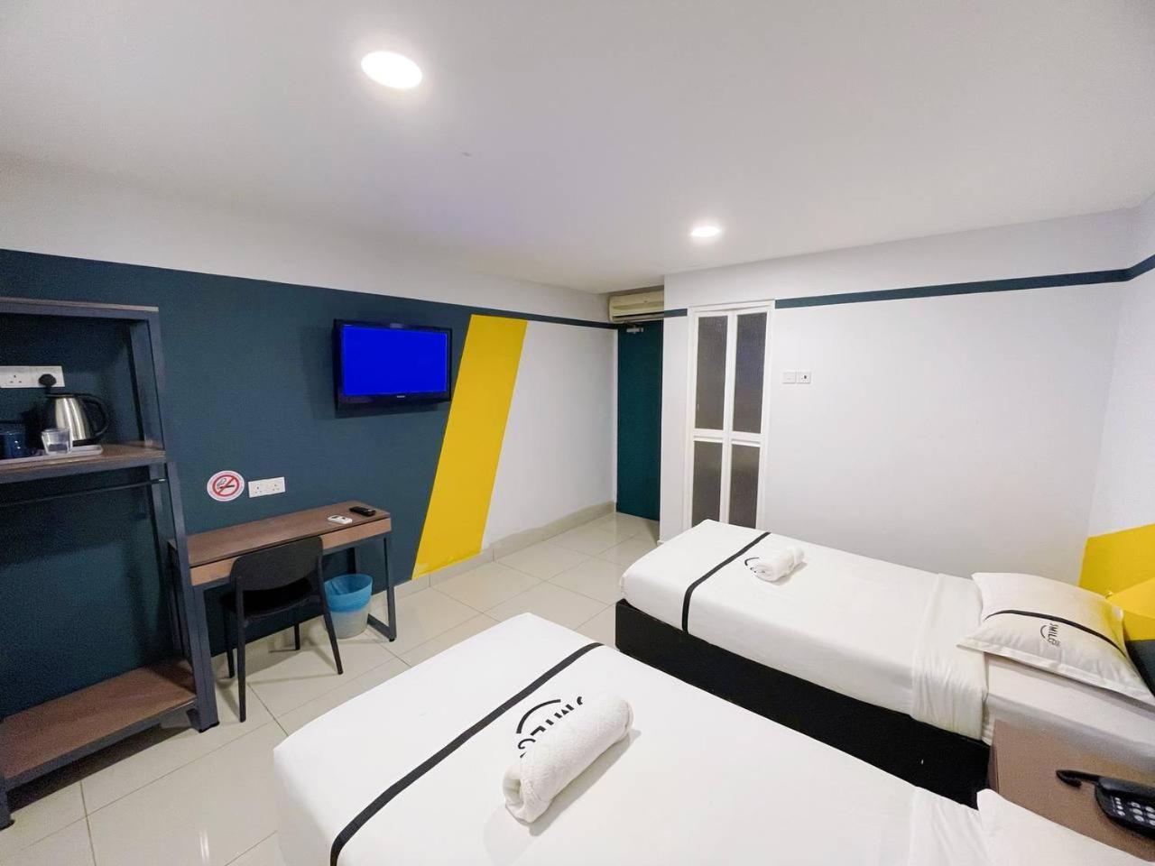 Smile Hotel Balakong Kajang 14/33