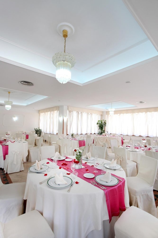 Hotel Belsito 30/46