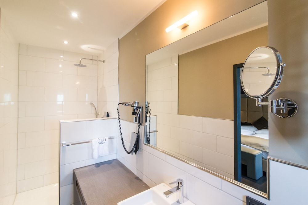 Hotel Cult Frankfurt City 23/55