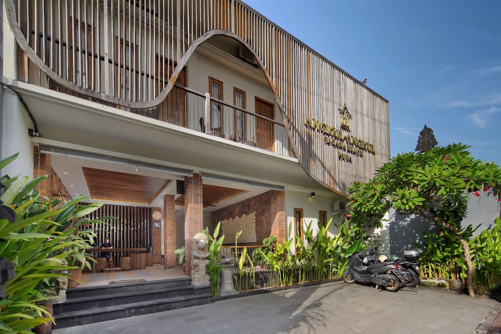 Angkul Angkul Segara Beach Kuta 14/21